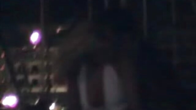 A mulher a ver o 