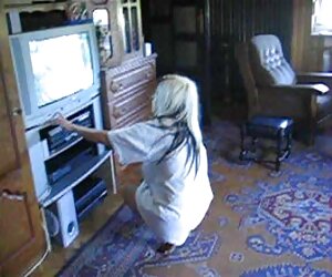 A loira cinzenta quer um grande galo preto videos pornôs de brasileiras premiado.