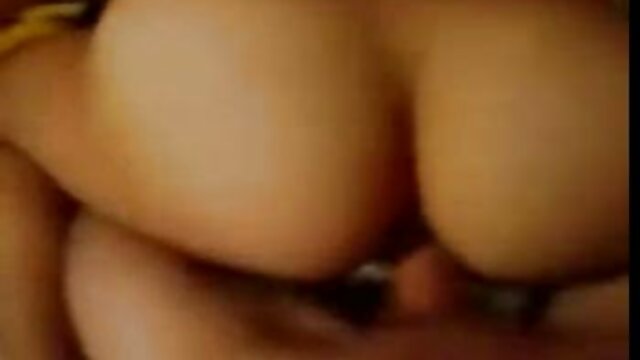 A vídeos pornôs de atrizes brasileiras mulher lentamente chupou o pénis para se vir na boca.